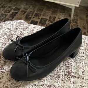 Reformation ballet flat heels size 6.5